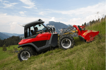 Entretien - Equipement entretien - Tracteur de pente porte outils TERRATRAC TT 