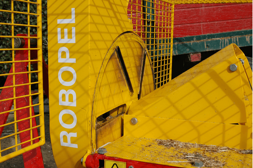 Matériel de ferme/outillage - Enfonces pieux - Appointe - Ecorceuse de pieux ROBOPEL