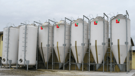 Matériel de ferme/outillage - Stockage - Citerne à liquide