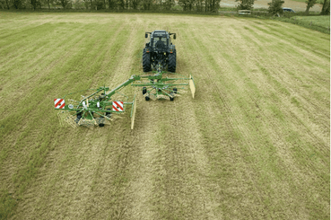 Fenaison - Andaineurs - Andaineur double rotor SWADRO centraux et latéraux