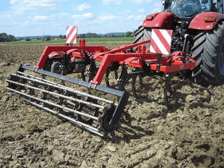 Travail du sol - Outils à dents - Déchaumeur à dents porté CHISEL