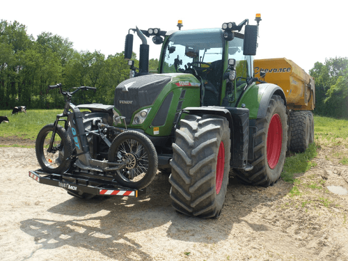 Matériel de ferme/outillage - Divers ferme, outillage - Porte vélo, moto, trottinette TM2