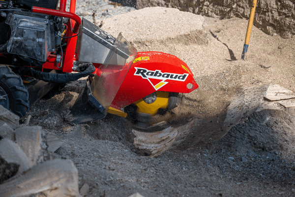 Matériel forestier - Autres matériels forestiers - Rogneuse de souches sur roues XYLOCROK D