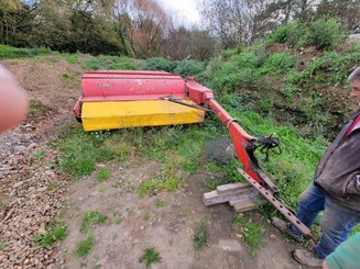 Faucheuse conditionneuse Agram TAARUP - 1